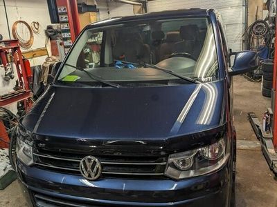 VW Caravelle