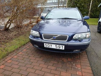 begagnad Volvo V70 2.4 T Business