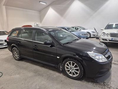 Begagnad Opel Vectra 150 HK (110 kW) 2008 Svart Kombi