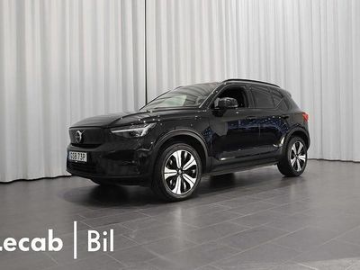 Svart Begagnad 2023 Volvo XC40 SUV | 284 500 kr (Marknadspris)