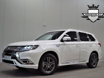 Begagnad Mitsubishi Outlander P-HEV 230 HK (169 kW) 2018 Vit SUV