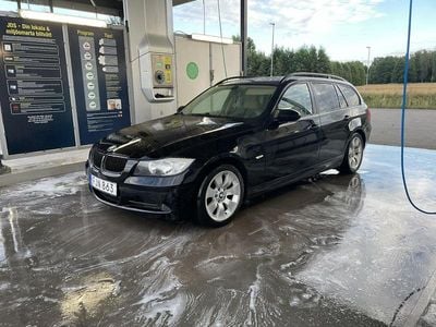 BMW 325