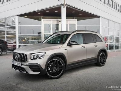 Vit Begagnad 2022 Mercedes GLB35 AMG SUV | 539 000 kr