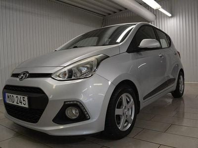 Silver Begagnad 2015 Hyundai i10 Premium Halvkombi | 59 000 kr (Bra pris)