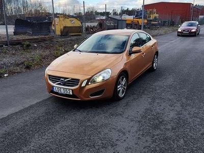 Begagnad 2011 Volvo S60 Momentum Sedan | 59 000 kr