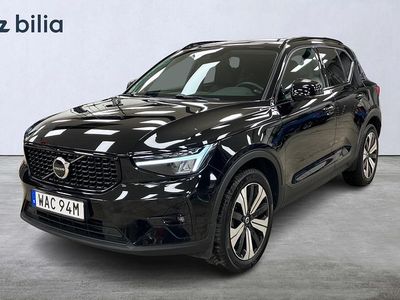 Svart Begagnad 2022 Volvo XC40 Plus SUV | 419 900 kr (Lite dyr)
