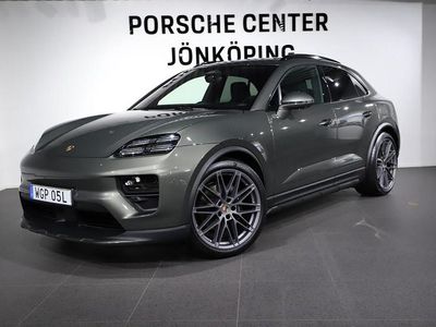 Grön Ny 2025 Porsche Macan SUV | 1 281 400 kr (Lite dyr)