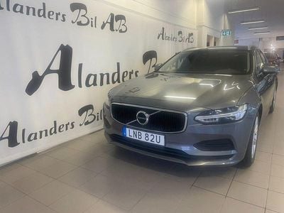 Begagnad Volvo V90 Momentum 190 HK (139 kW) 2018 Grå Kombi