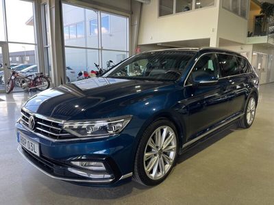 begagnad VW Passat SC 2.0 TDI SCR BMT 4M Elegance, GT R-line