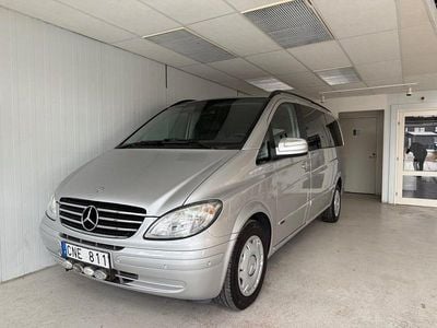 Begagnad Mercedes Viano 204 HK (150 kW) 2010 Silver Minibuss