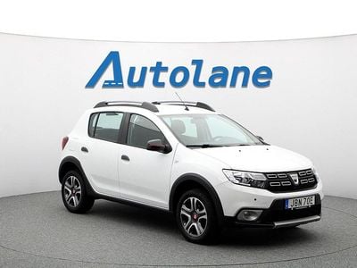 Vit Begagnad 2019 Dacia Sandero Stepway Halvkombi | 114 900 kr (Lite dyr)