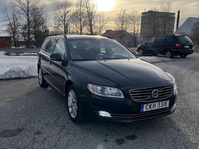 begagnad Volvo V70 T4 Momentum Euro 5 Ratt-V, Navi