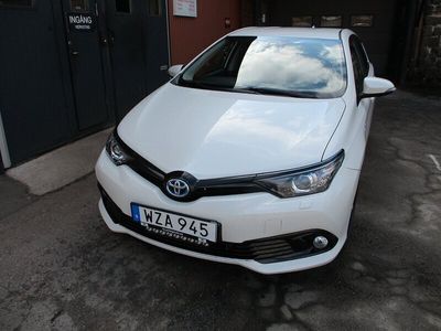 Toyota Auris Hybrid