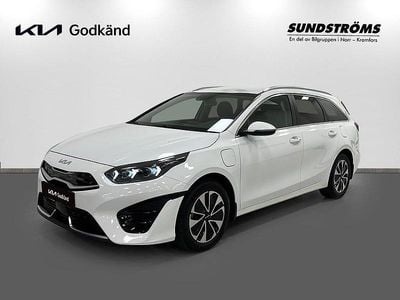 Vit Begagnad 2023 Kia Ceed Sportswagon Kombi | 319 900 kr (Dyr)