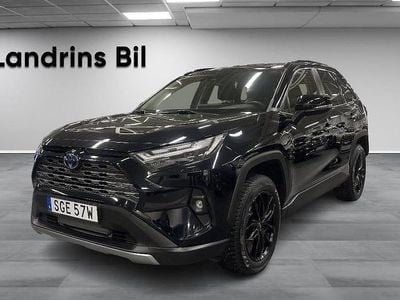 Svart Begagnad 2022 Toyota RAV4 Hybrid Executive SUV | 329 000 kr (Marknadspris)