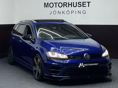 Blå Begagnad 2016 VW Golf VII R Kombi | 219 800 kr (Marknadspris)