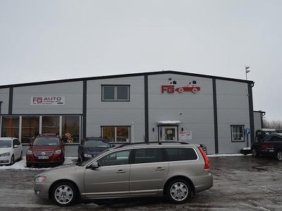 Brun Begagnad 2013 Volvo V70 Momentum Kombi | 109 000 kr (Marknadspris)