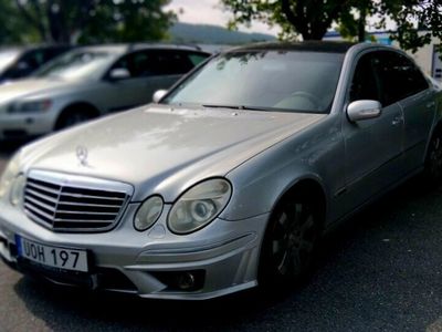 Mercedes E240