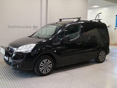 Svart Begagnad 2015 Peugeot Partner Minibuss | 89 000 kr (Dyr)
