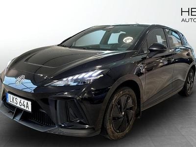Svart (black) Begagnad 2023 MG MG4 EV Halvkombi | 219 900 kr (Bra pris)