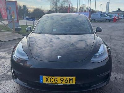 Begagnad 2023 Tesla Model 3 Sedan | 249 000 kr (Dyr)