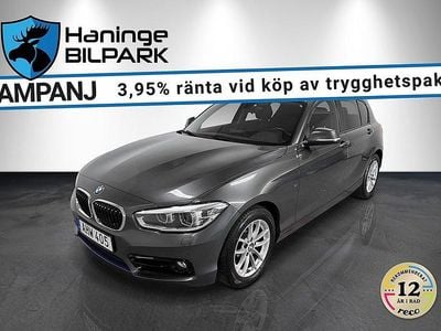 Grå Begagnad 2015 BMW 118 Sport Line Halvkombi | 149 995 kr (Marknadspris)