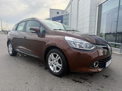 Begagnad Renault Clio IV 90 HK (66 kW) 2015 Kombi