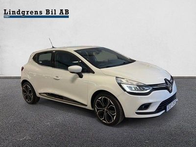 Vit Begagnad 2018 Renault Clio IV Intens Halvkombi | 102 900 kr (Marknadspris)