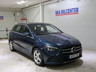 Begagnad Mercedes B200 163 HK (119 kW) 2020 Blå Minibuss