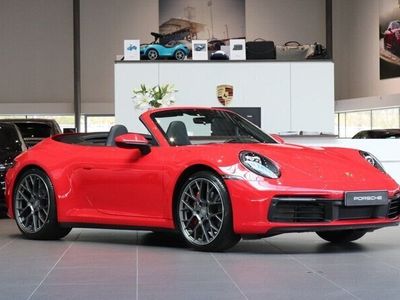 begagnad Porsche 911 Carrera Cabriolet 2020 Röd