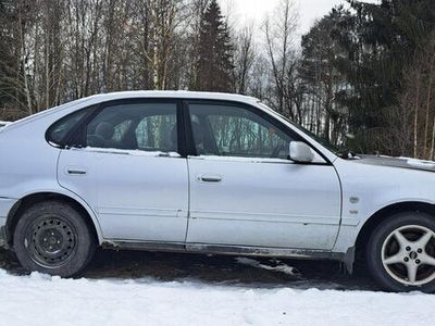 begagnad Toyota Corolla Liftback 1.6 VVT-i