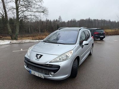 Begagnad Peugeot 207 120 HK (88 kW) 2008 Silver Kombi
