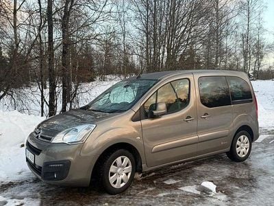 Begagnad Citroën Berlingo 99 HK (72 kW) 2015 Minibuss