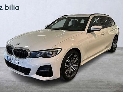 begagnad BMW 320 d xDrive Touring 320 | M Sport | Komfortöppning | HiFi 2021 Vit