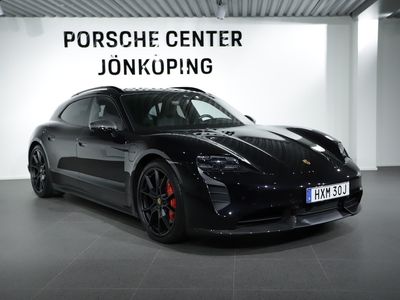 begagnad Porsche Taycan GTS Sport Turismo / Kolfiber / Se spec