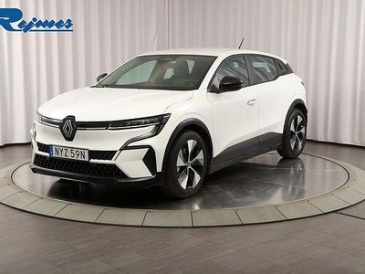 Vit Begagnad 2022 Renault Mégane Equilibre Kombi | 279 900 kr (Marknadspris)