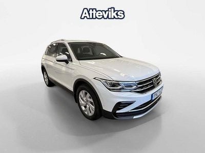Begagnad VW Tiguan Elegance 248 HK (182 kW) 2023 Vit SUV