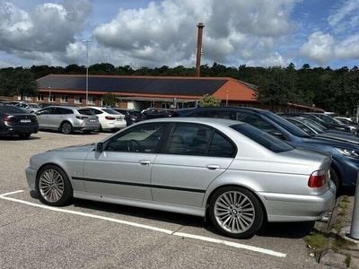 BMW 525