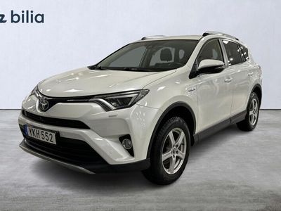 begagnad Toyota RAV4 2,5 Executive Dragkrok V-hjul Garanti