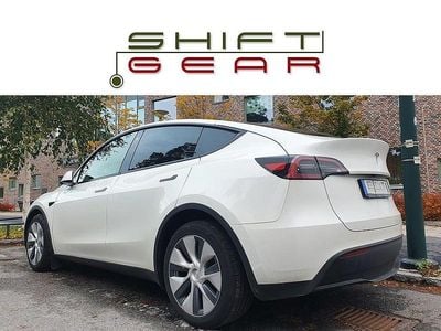 Begagnad 2022 Tesla Model Y Long Range AWD SUV | 353 000 kr (Bra pris)