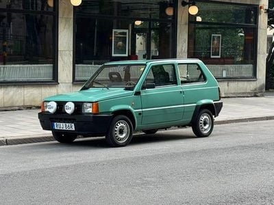 Begagnad Fiat Panda 44 HK (32 kW) 2000 Verde ulivo Halvkombi