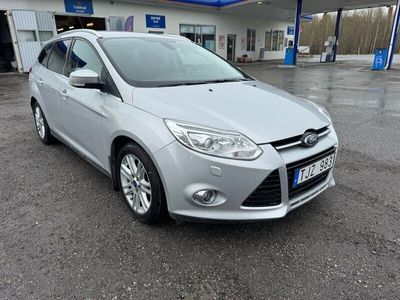 begagnad Ford Focus Kombi 2.0 TDCi Powershift Euro 5