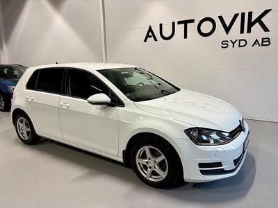 Vit Begagnad 2017 VW Golf VII R Halvkombi | 114 900 kr (Marknadspris)