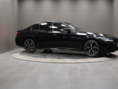 begagnad BMW 520 535 d xDrive Sedan M Sport Ny 2022, Sedan
