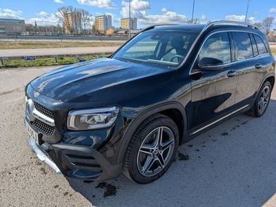 Mercedes GLB200