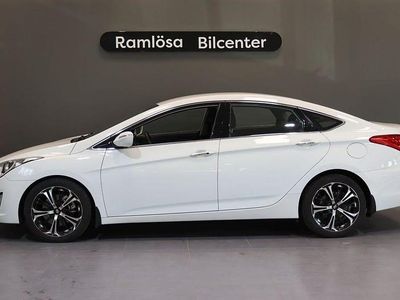 Vit Begagnad 2011 Hyundai i40 Sedan | 78 900 kr (Lite dyr)