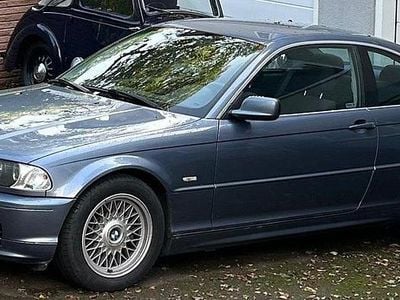 BMW 325