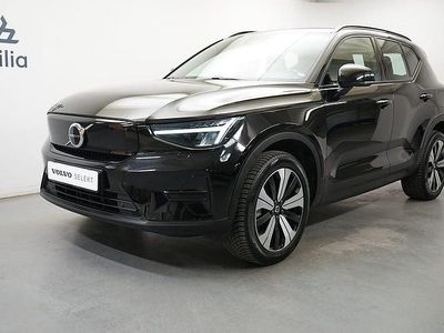 Svart Begagnad 2022 Volvo XC40 Core SUV | 329 900 kr