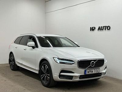 Vit Begagnad 2019 Volvo V90 CC Momentum Kombi | 219 900 kr (Marknadspris)