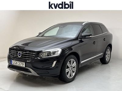 Svart Begagnad 2016 Volvo XC60 SUV | 179 800 kr